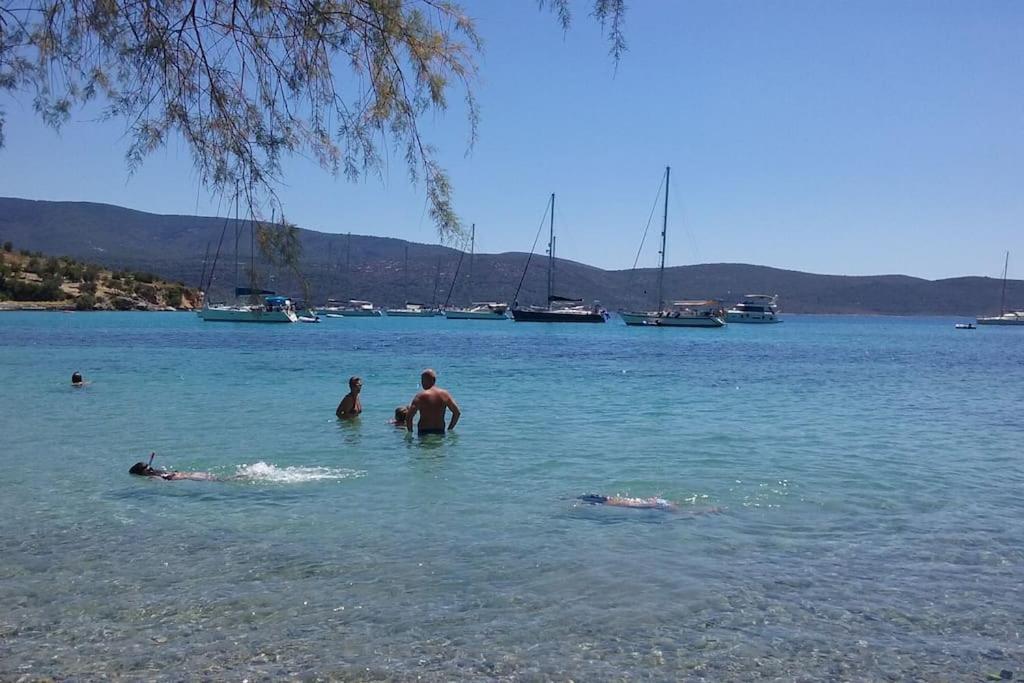 "Patra'S" Apartments Patra Poseidonion Bagian luar foto