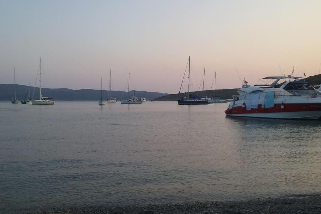 "Patra'S" Apartments Patra Poseidonion Bagian luar foto