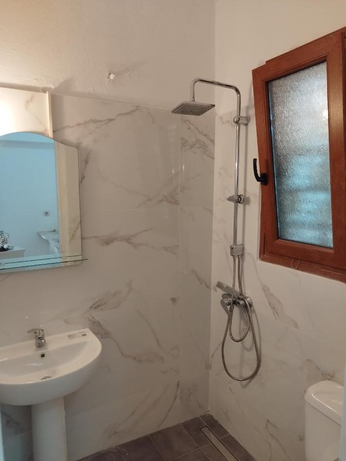 "Patra'S" Apartments Patra Poseidonion Bagian luar foto